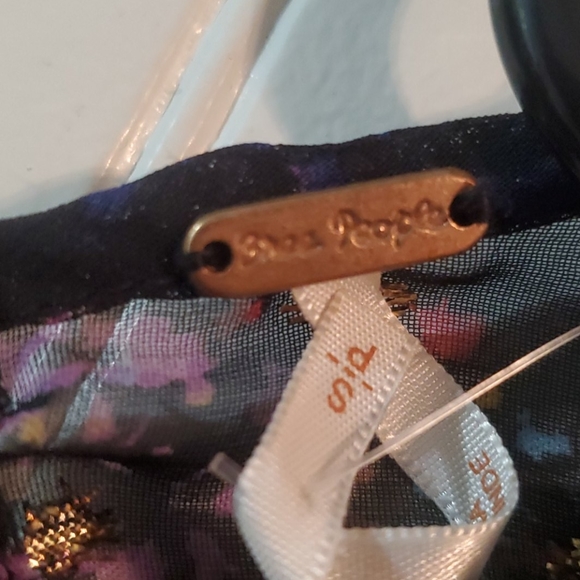 Mini dress - Picture 6 of 7